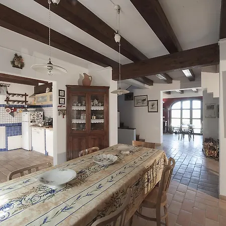 Punto Magico Bed & Breakfast 3*